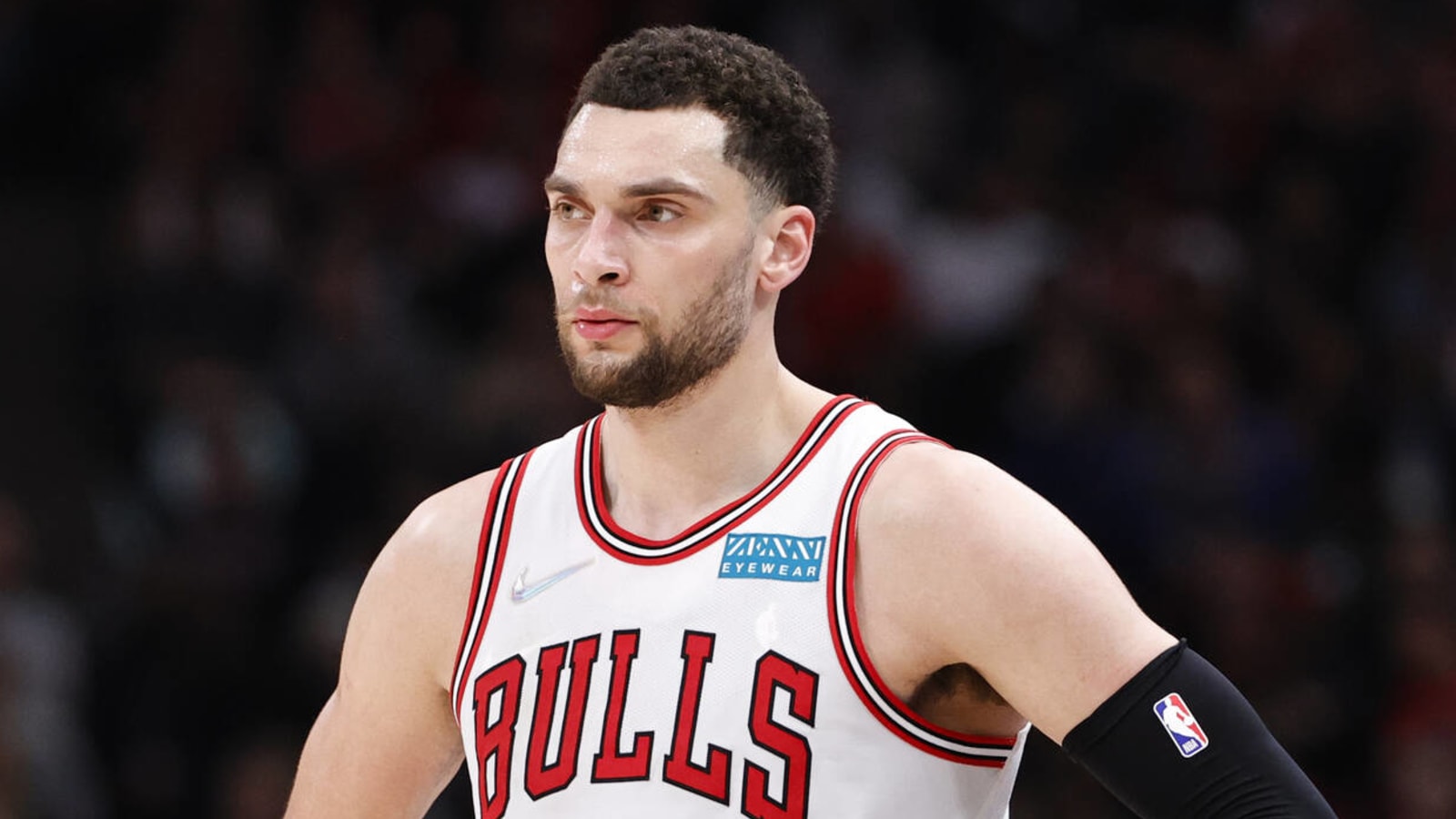 Bulls' Zach LaVine to have knee surgery after season