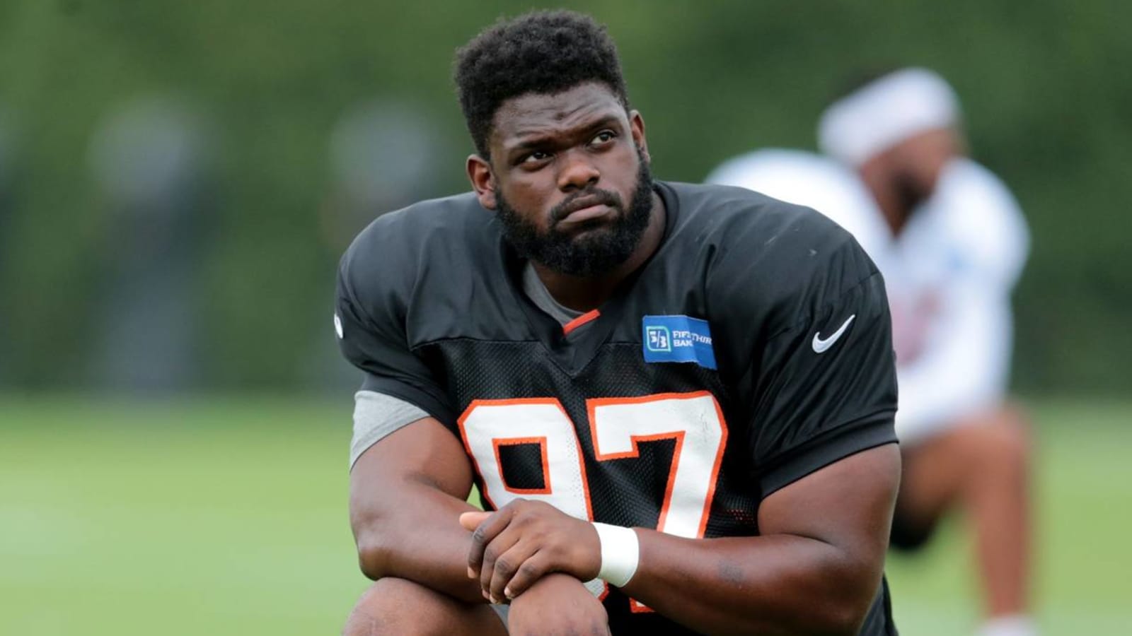 Bengals release Geno Atkins