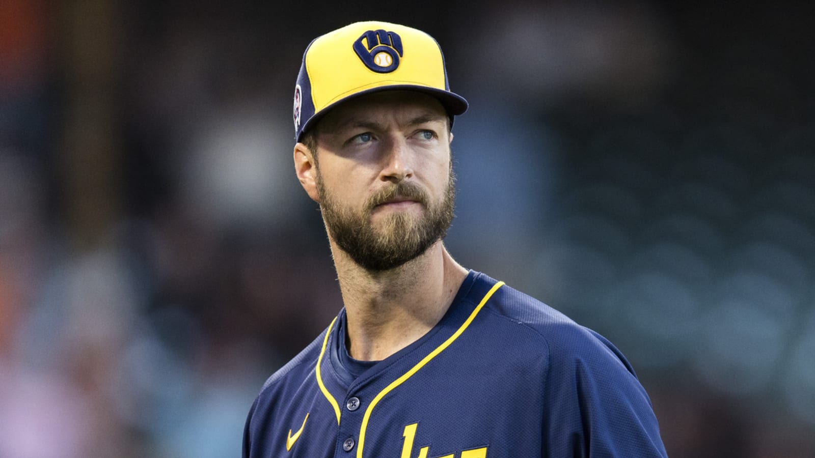 Brewers make surprising decision on veteran pitcher