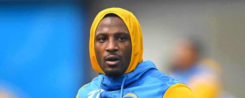 Watch: Chargers DB's foolish penalty leads to three points for Dolphins