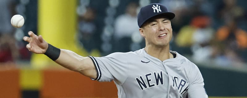 Yankees celebrate Derek Jeter amid split with Astros - The Boston