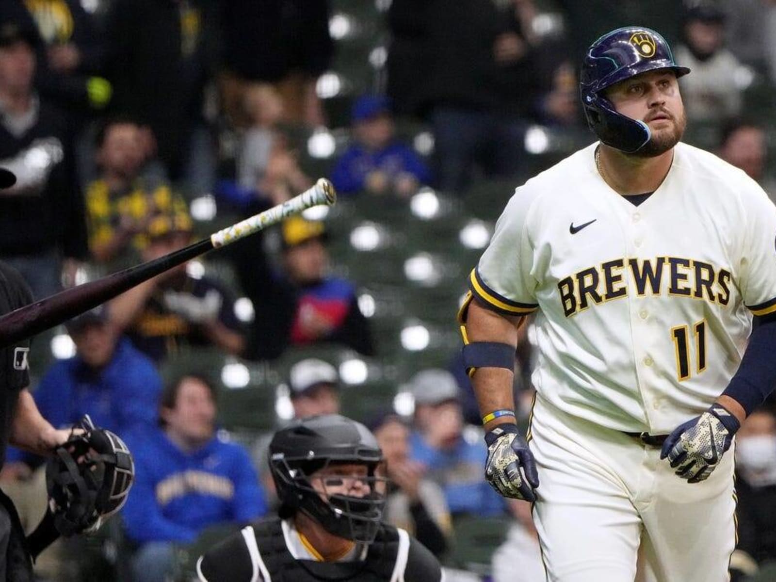 Brewers first baseman Rowdy Tellez returns after spending 6 weeks