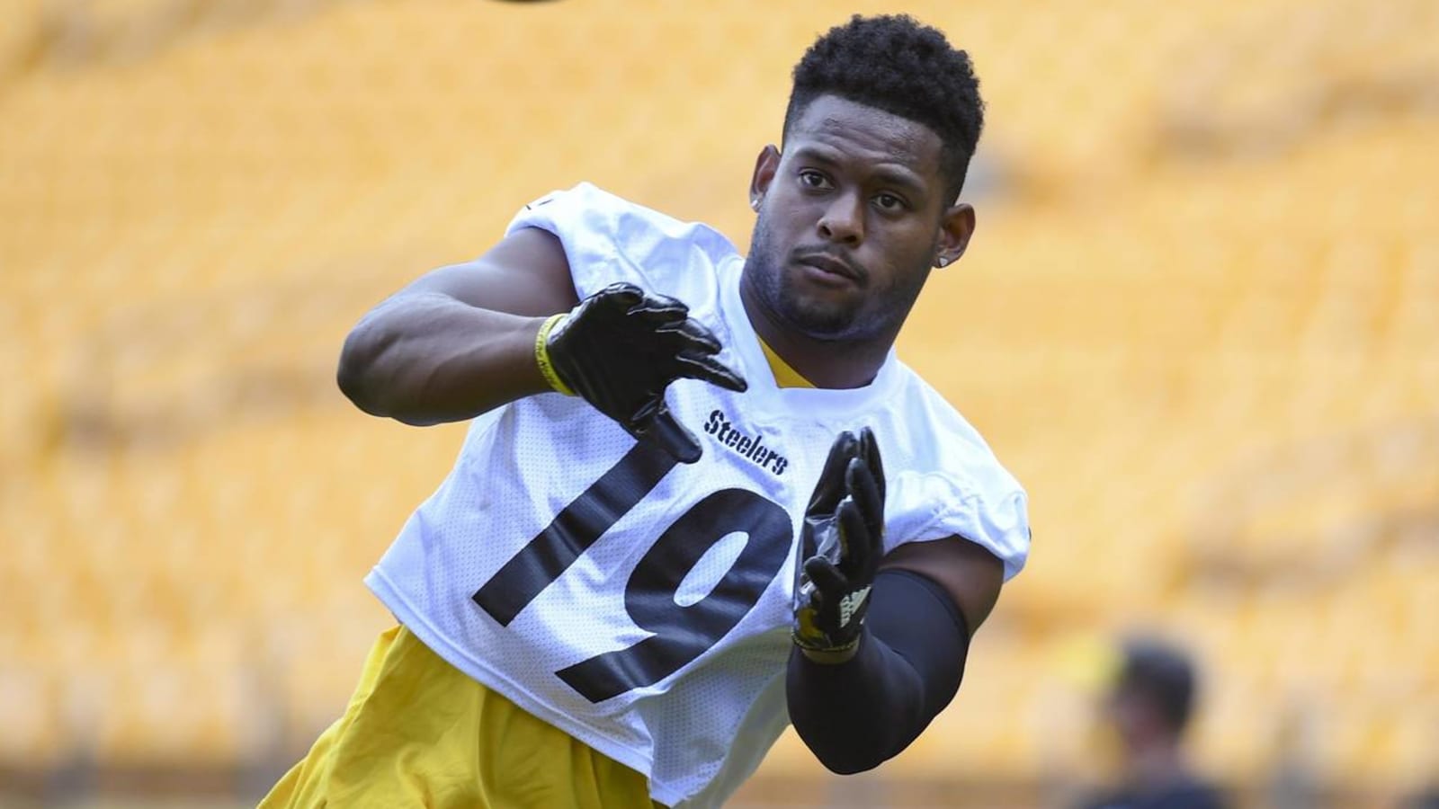 Steelers great Rod Woodson thinks JuJu Smith-Schuster should be traded