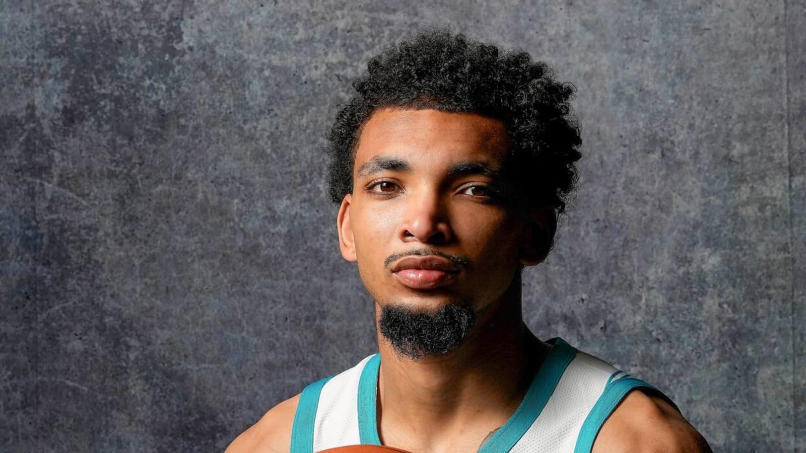 Hornets’ James Bouknight to undergo left knee surgery