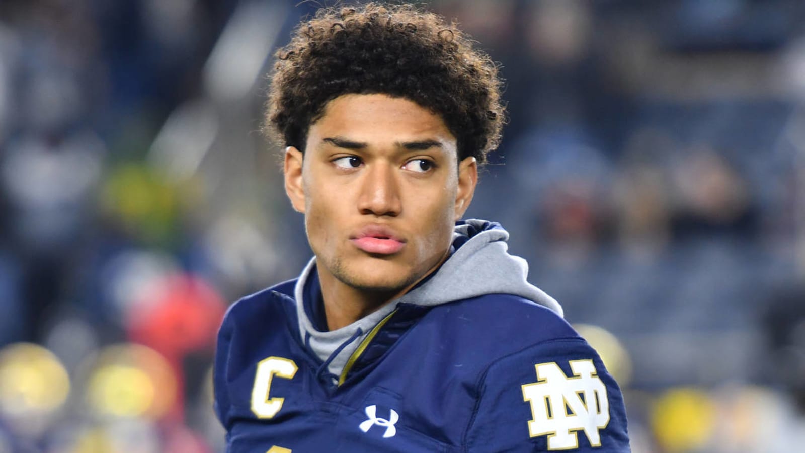 ND star Kyle Hamilton to miss rest of season with knee injury?