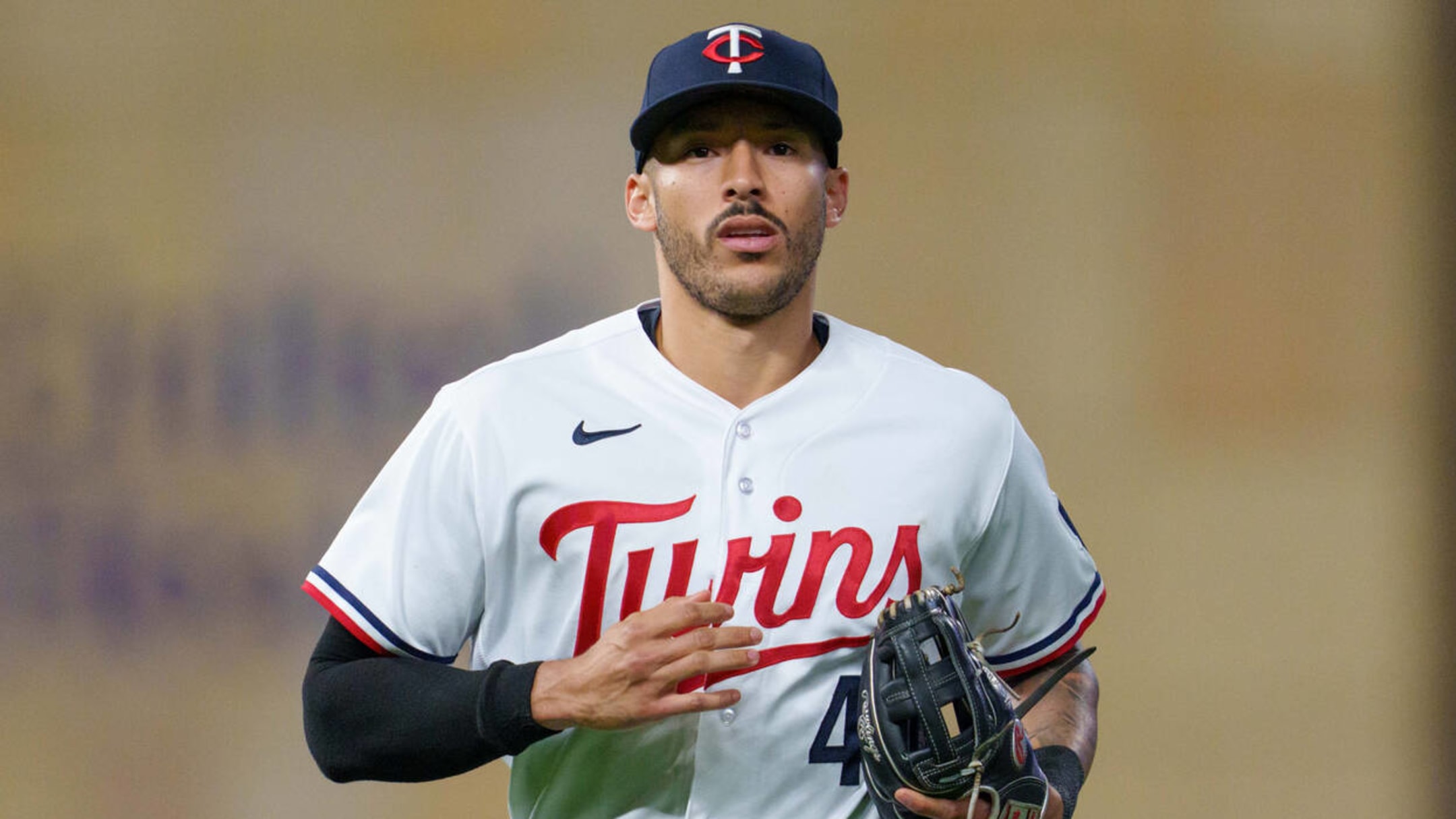 Twins star shortstop Carlos Correa likely out until at least Friday with  foot injury