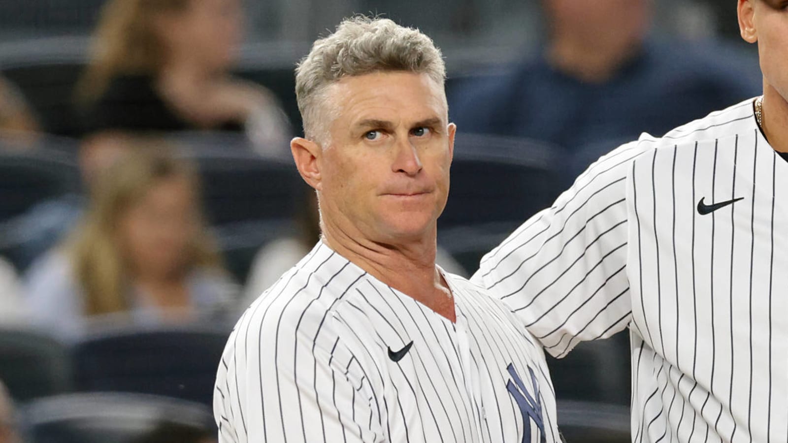 Yankees 3B coach Phil Nevin takes heat over costly decision