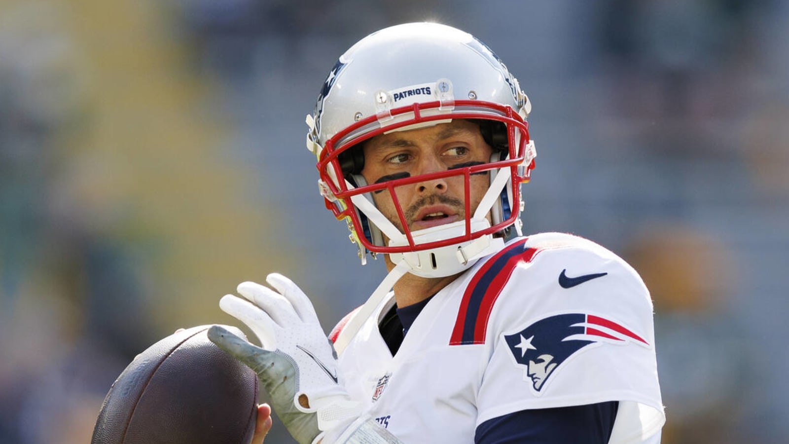 Patriots plan to cut longtime backup QB Yardbarker