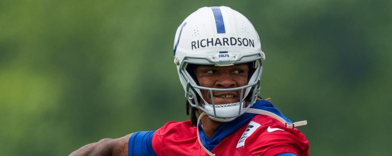 Colts' Richardson explains why he was throwing left-handed