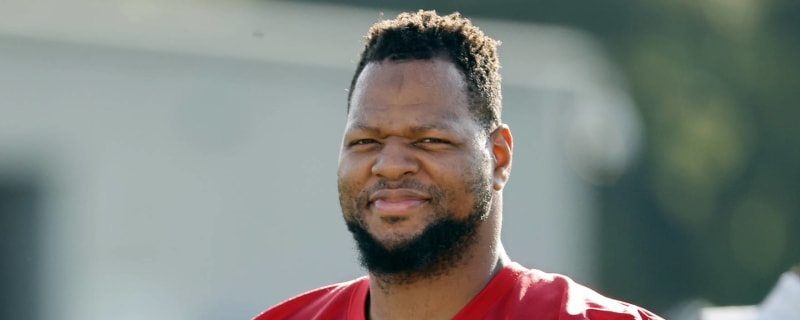 Bucs rework Suh's contract so he can earn $1M in incentives