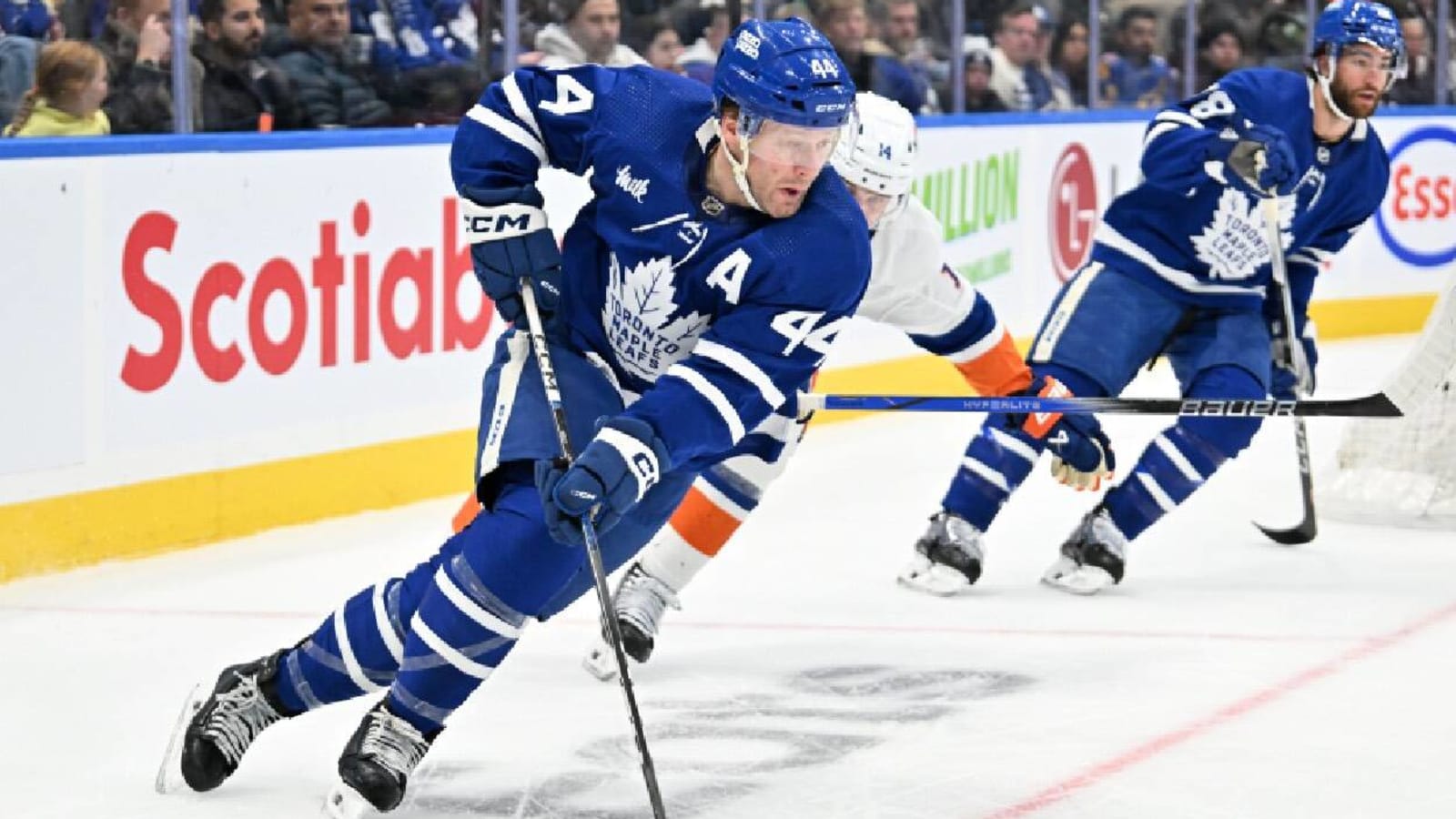  Maple Leafs’ Morgan Reilly offered to have in-person hearing for cross check and Canucks’ Nikita Zadorov suspended for two games
