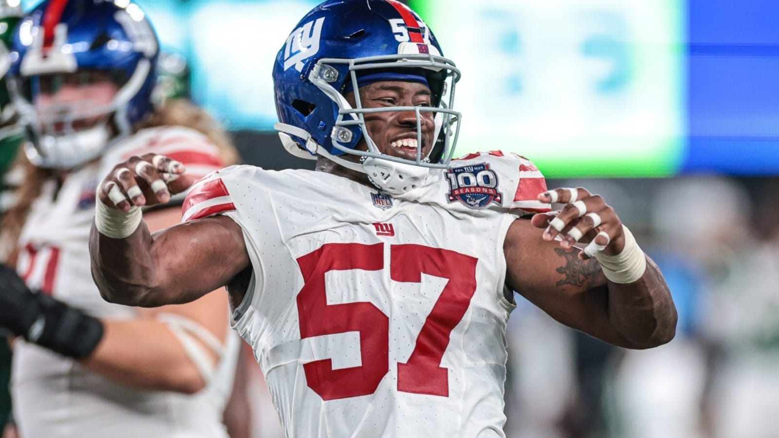 Giants bring back preseason standout linebacker on practice squad