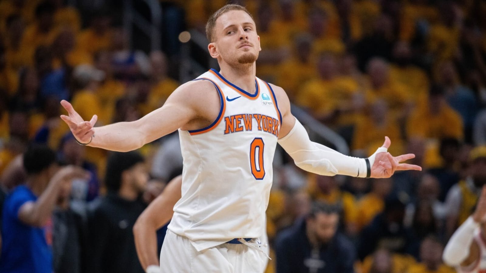 Does Knicks star guard have a chance at winning the 2025 Sixth Man of the Year award? Yardbarker