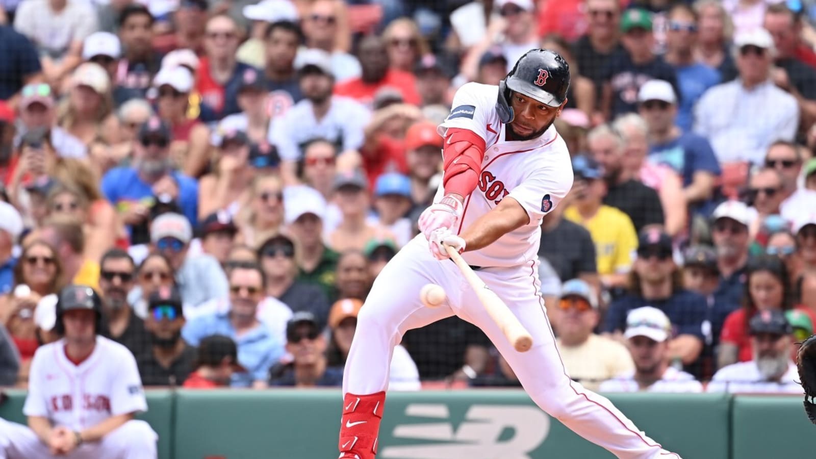 Yankees sign experienced first base insurance policy