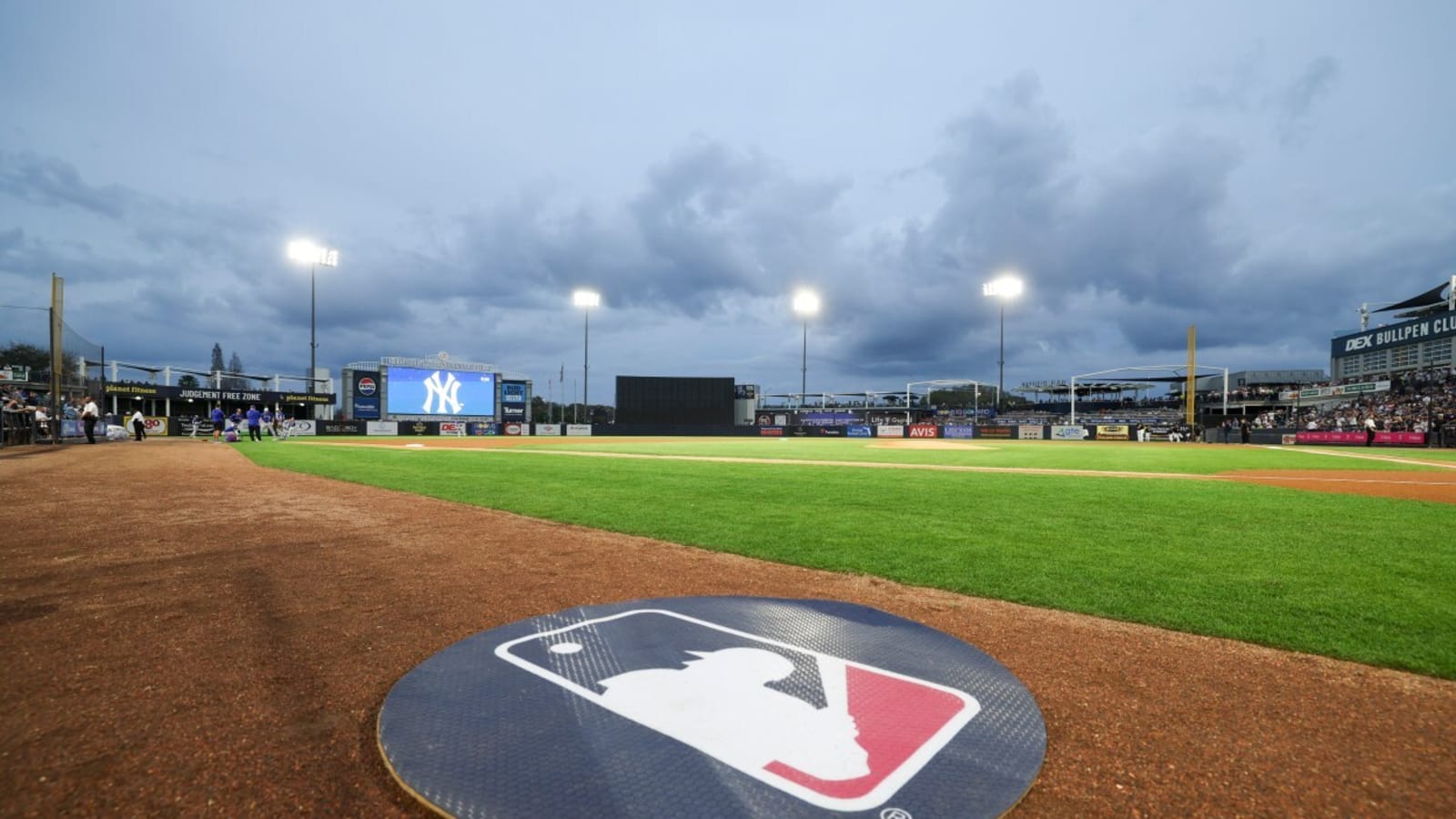 Yankees one of 20 MLB teams scouting exciting Korean infielder