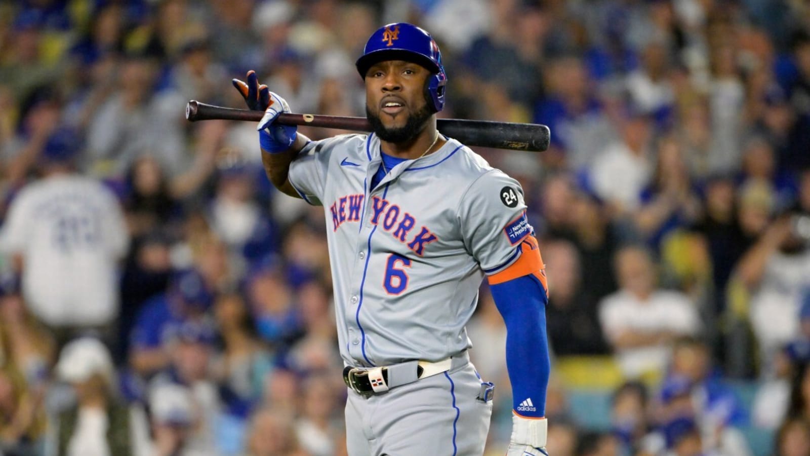 Mets struggling to dump $19 million outfielder