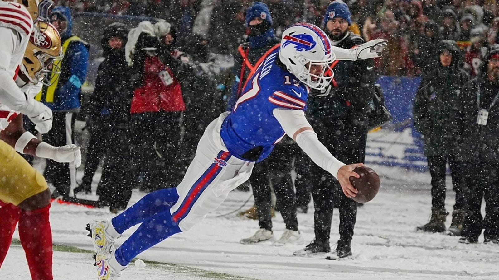 Top 5 Fantasy Quarterbacks for 2025: Pre-NFL Draft