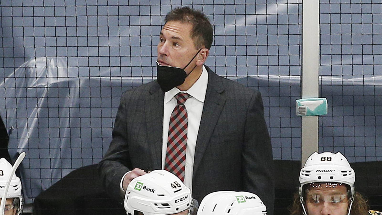 Bruins HC Bruce Cassidy placed in COVID-19 protocol