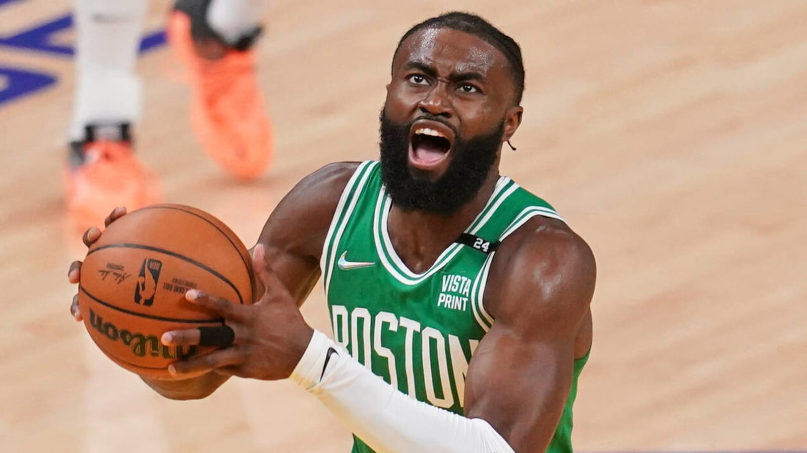 NBA world reacts to Jaylen Brown's dominant first quarter