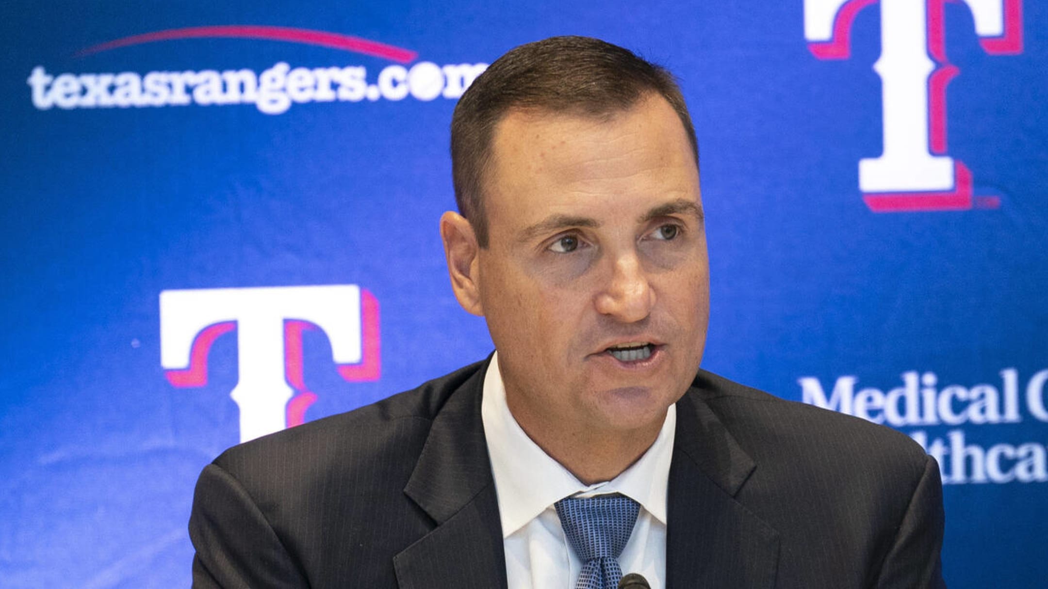 Rangers GM Chris Young suffers hits on Rocker and deGrom