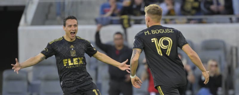 LAFC limps to top of Western Conference