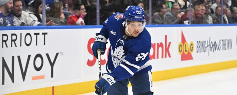 Perhaps It’s Time for Nick Robertson to Leave the Maple Leafs
