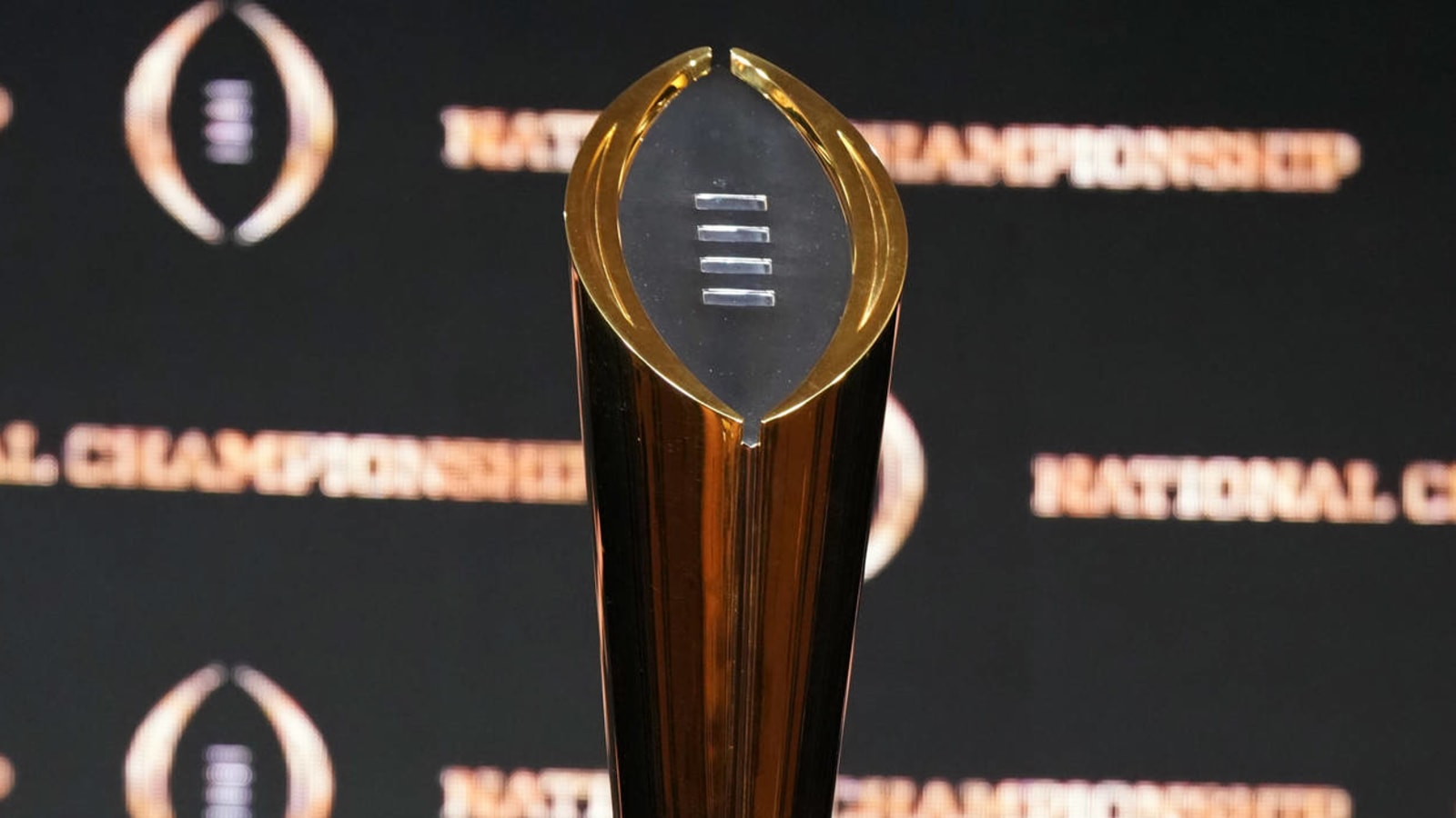 Report: CFP won't expand for pandemic-altered season