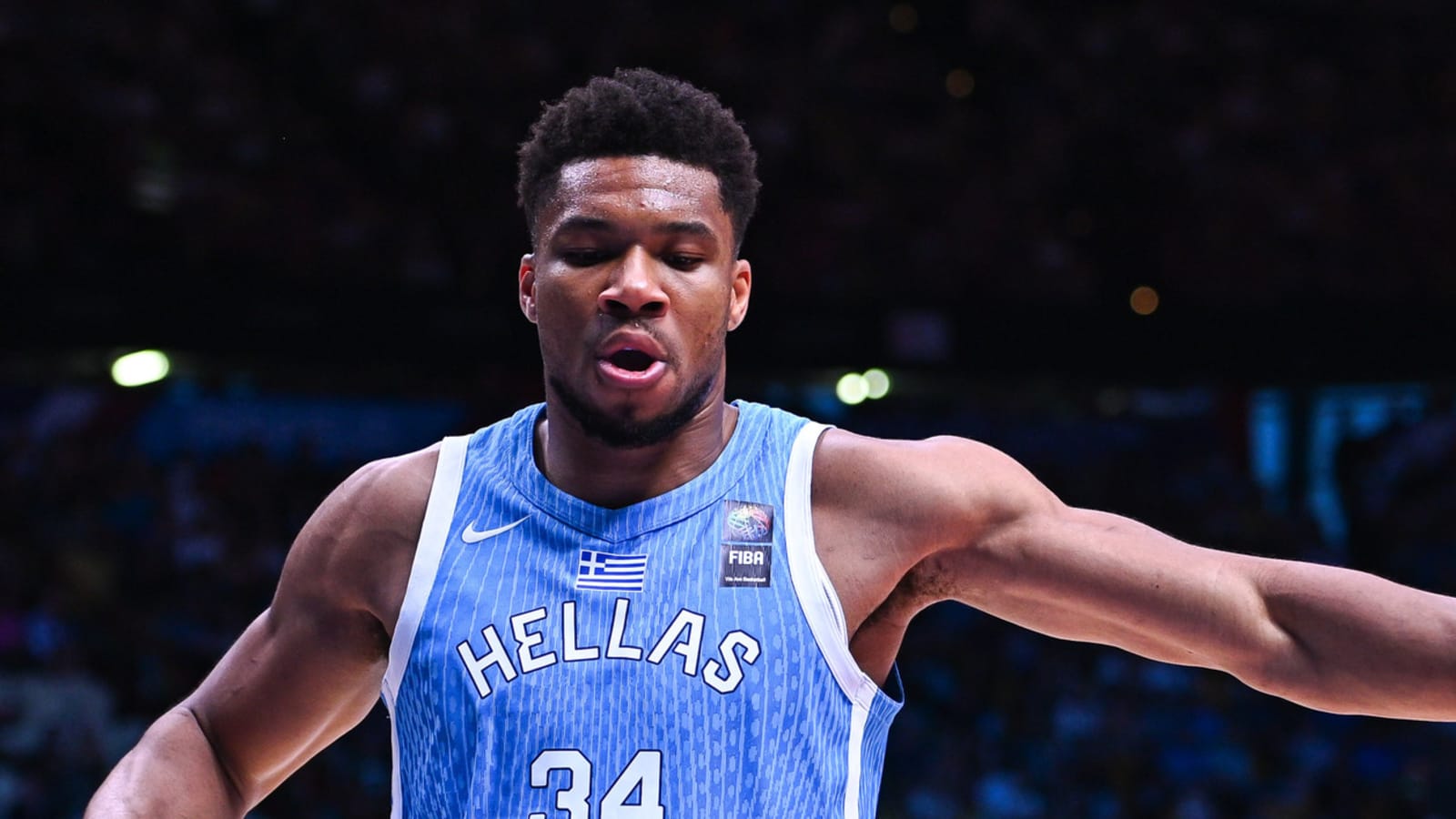 Giannis had emotional reaction to Olympic qualification