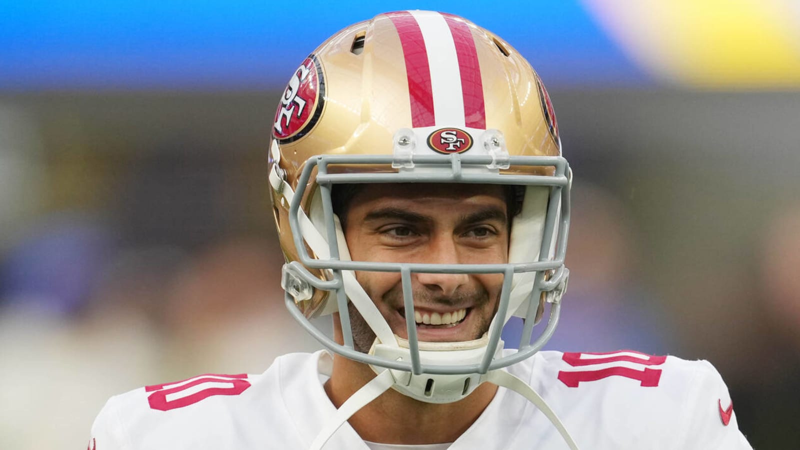 49ers, QB Jimmy Garoppolo agree to restructure to remain with team