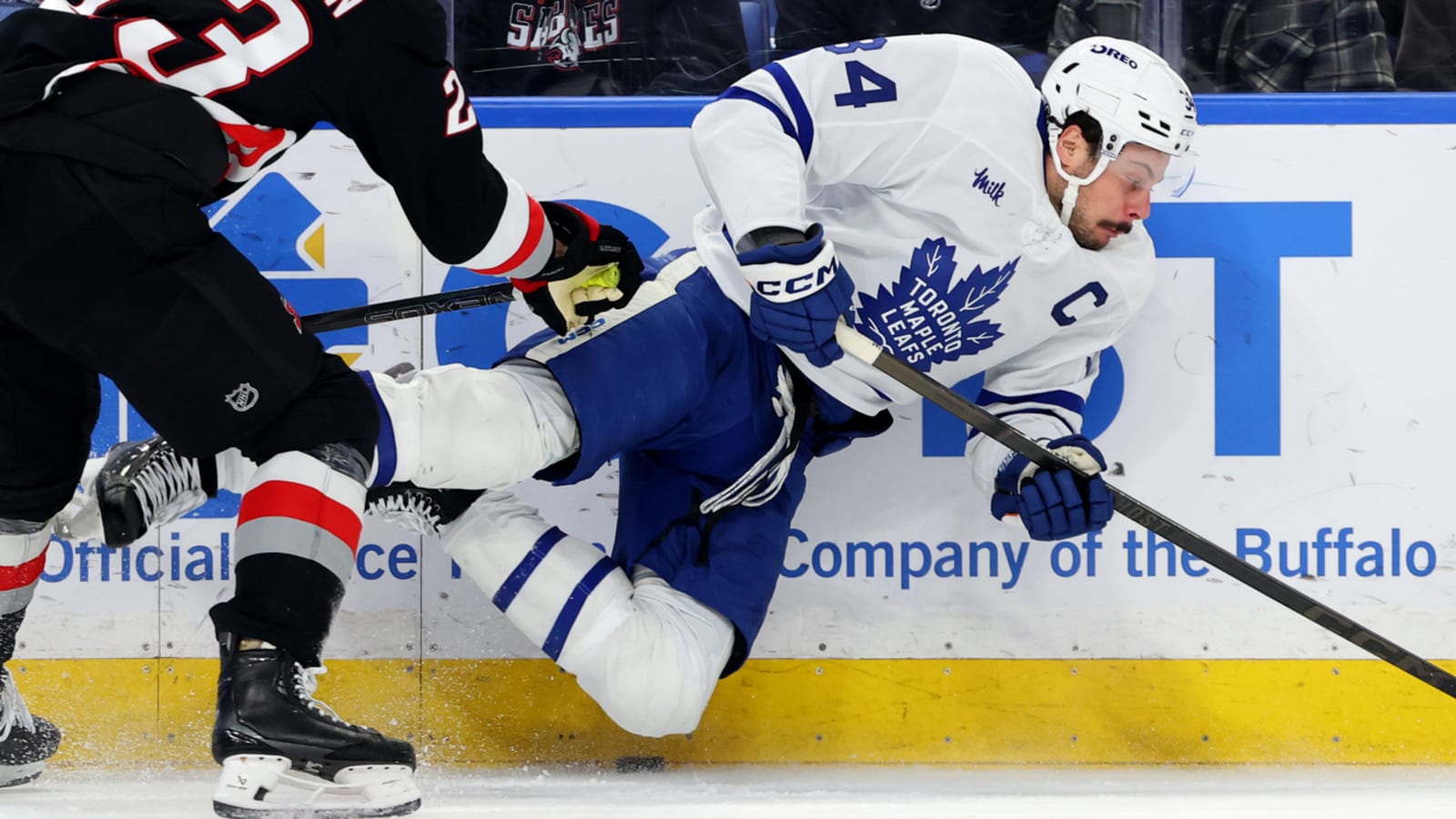 Breaking Down the Exact Moment Auston Matthews Re-aggravated His Injury