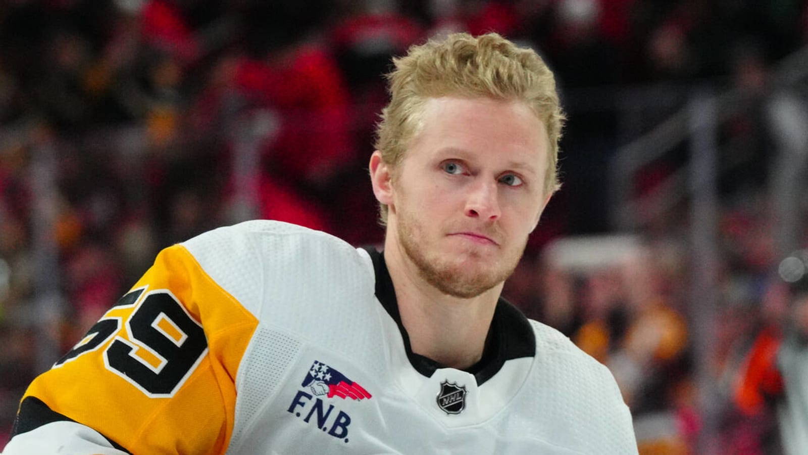 Penguins become sellers by sending Guentzel to Hurricanes