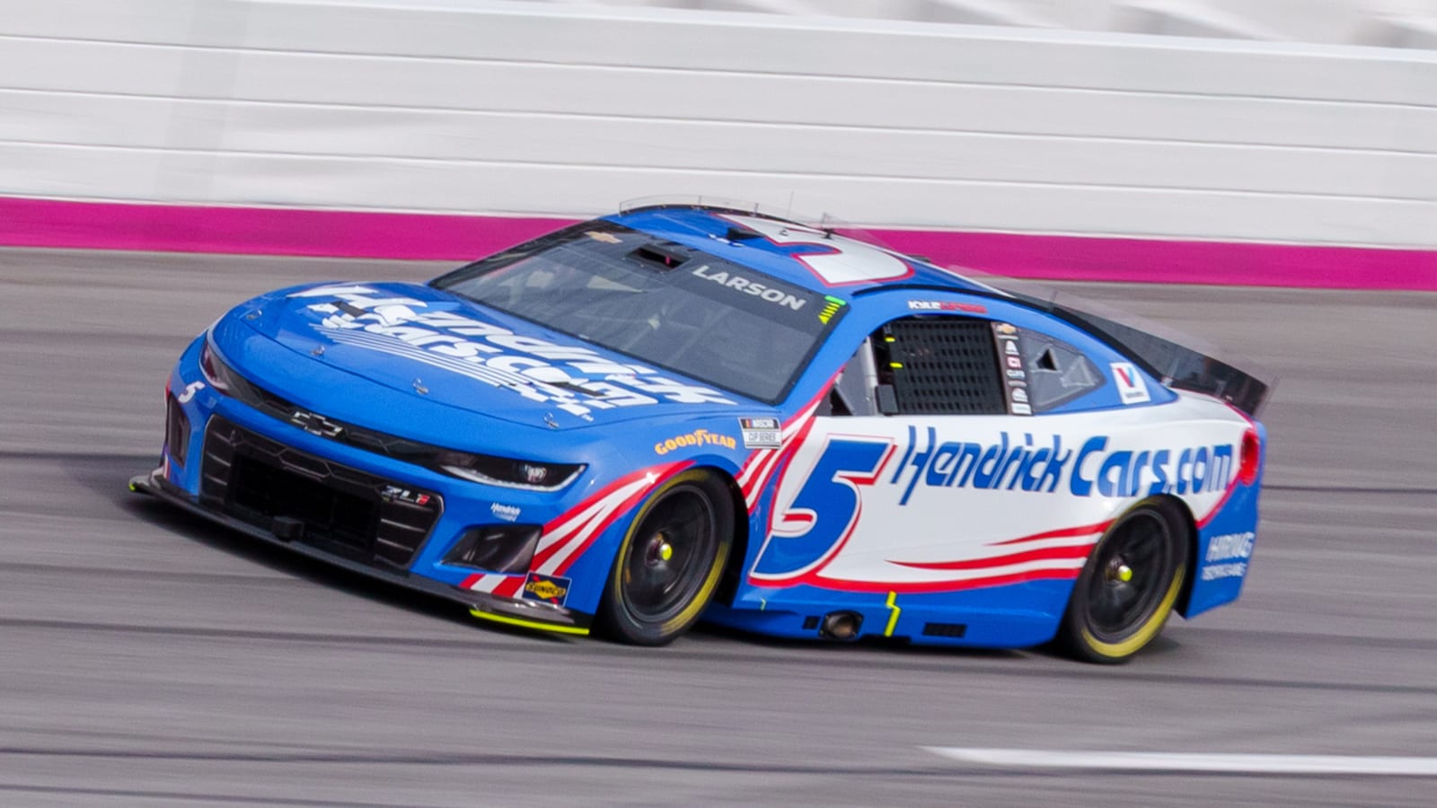 Kyle Larson exorcised superspeedway demons at Atlanta