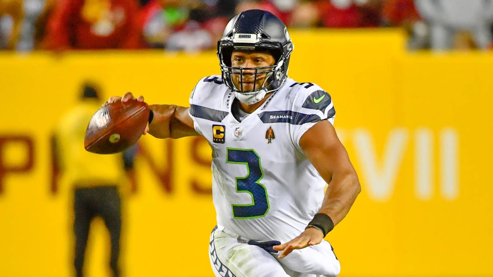 Russell Wilson drawing inspiration from Steph Curry, Warriors