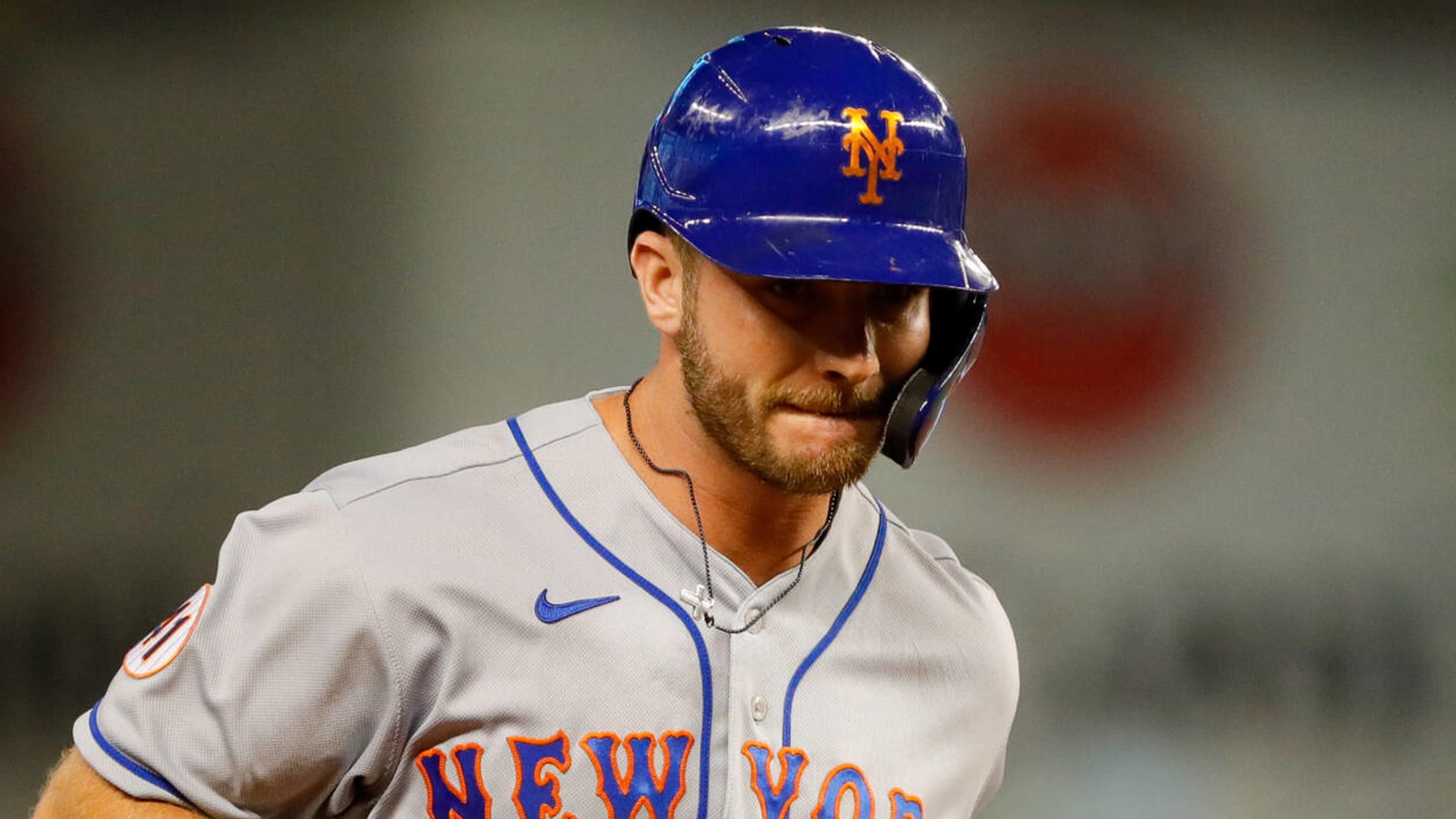 Pete Alonso's wife shares shocking videos, photos from car crash