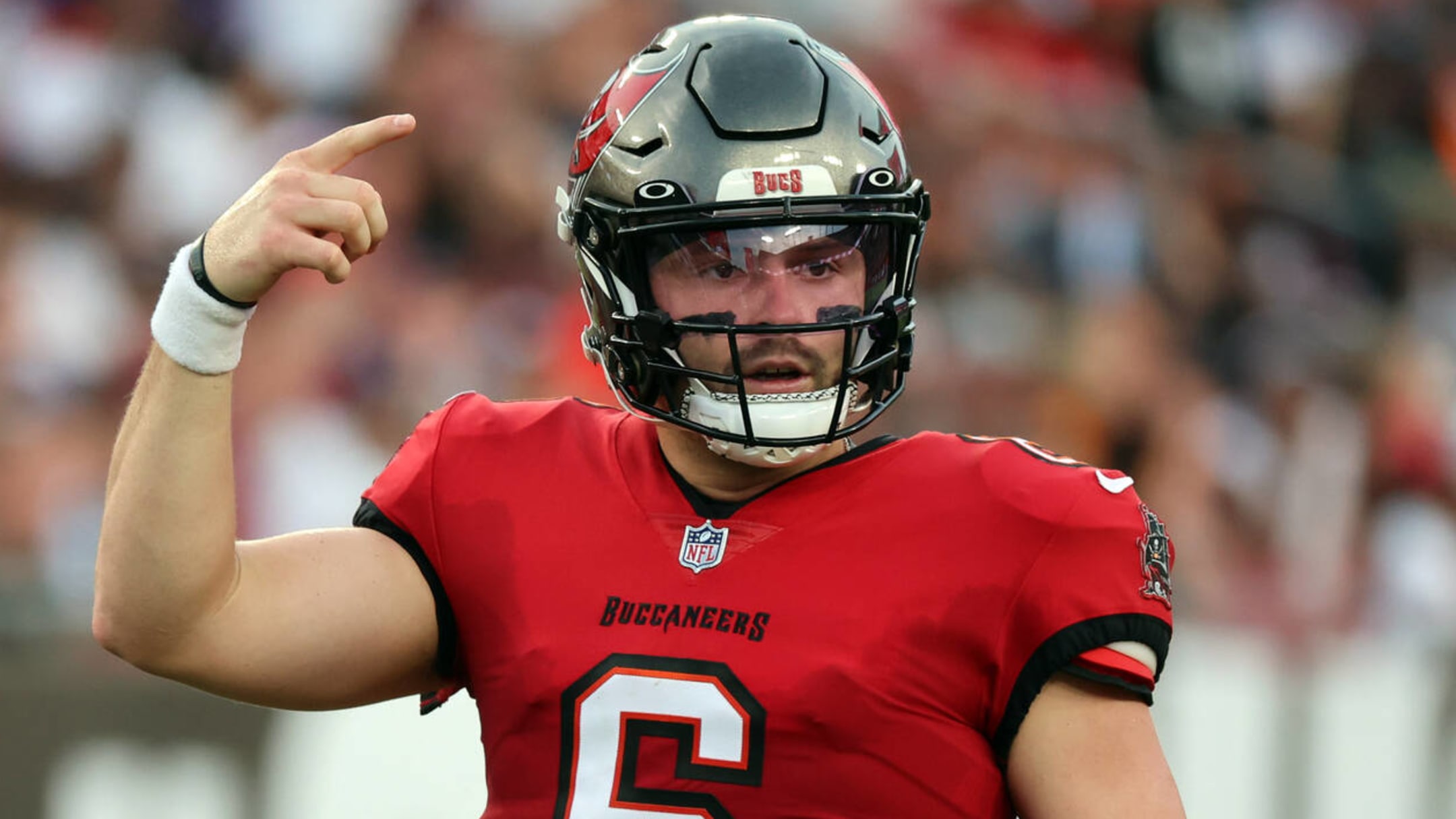 Predicting the 2023 XFL starting quarterbacks for each team