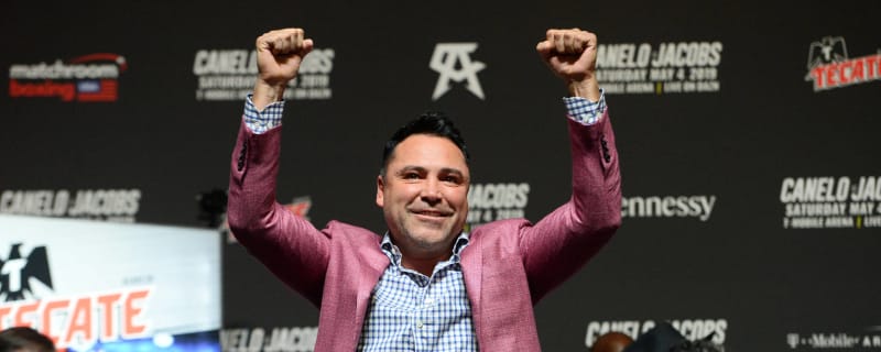 Oscar De La Hoya confirms he's coming out of retirement 