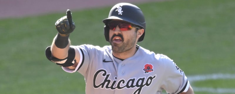 White Sox designate veteran OF Adam Eaton for assignment