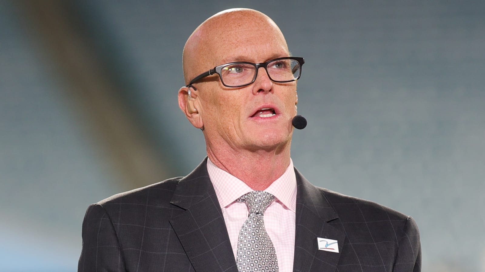 Scott Van Pelt salutes Tim Legler amid his uncertain future with ESPN