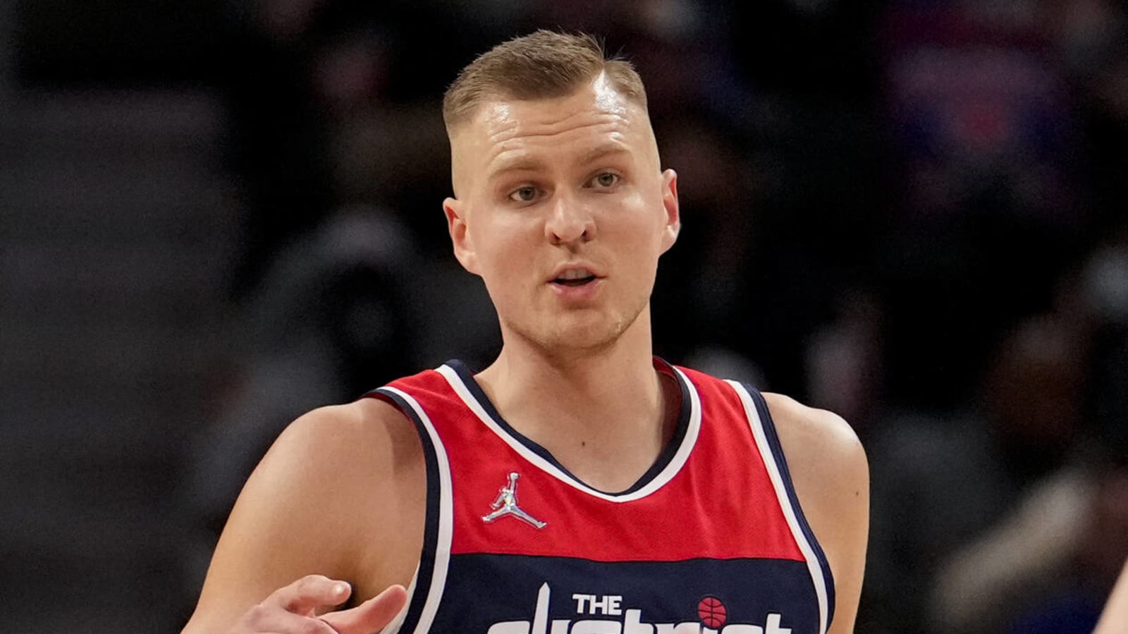 Kristaps Porzingis stepping up in clutch for Wizards