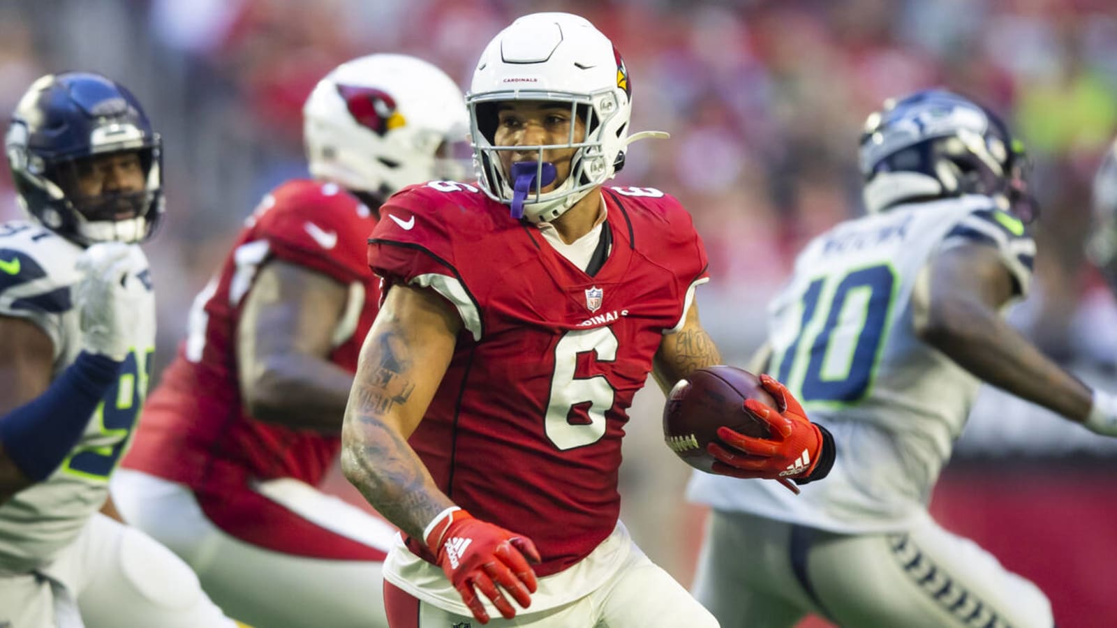 Cardinals extend James Conner on three-year, $21M deal