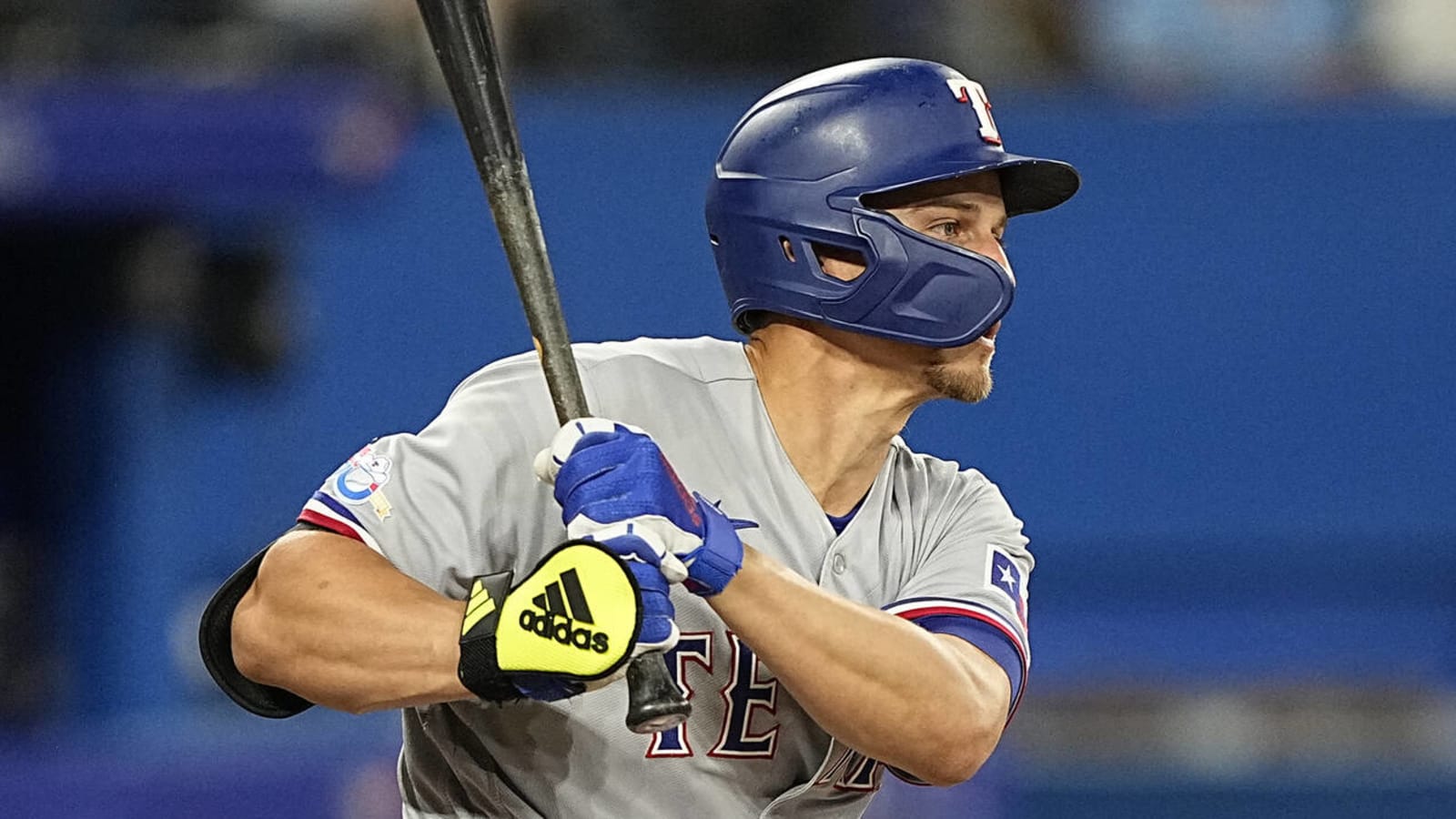 Corey Seager has same locker at Globe Life Field he used during 2020 postseason