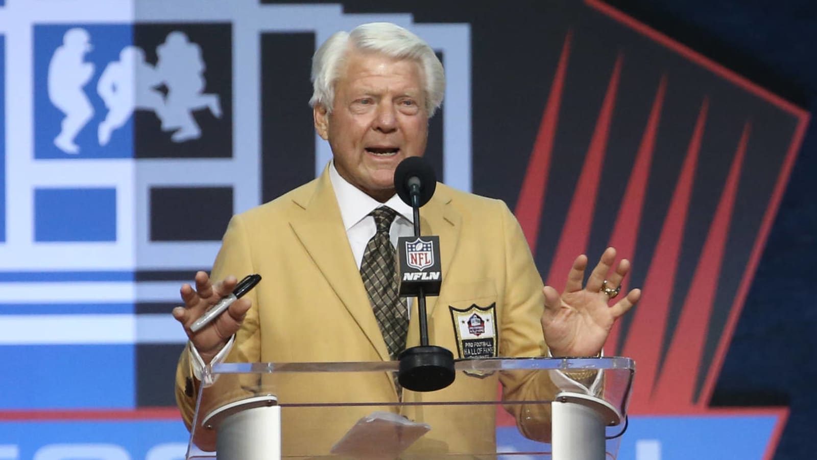 Jimmy Johnson has interesting reaction to Cowboys QB graphic