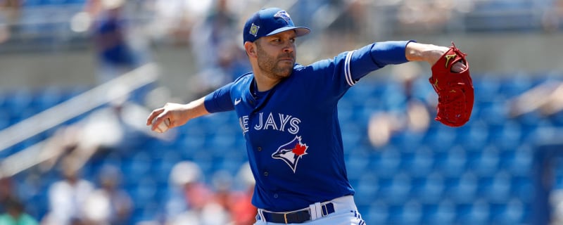 After 10 MLB seasons, Blue Jays reliever David Phelps retires on a