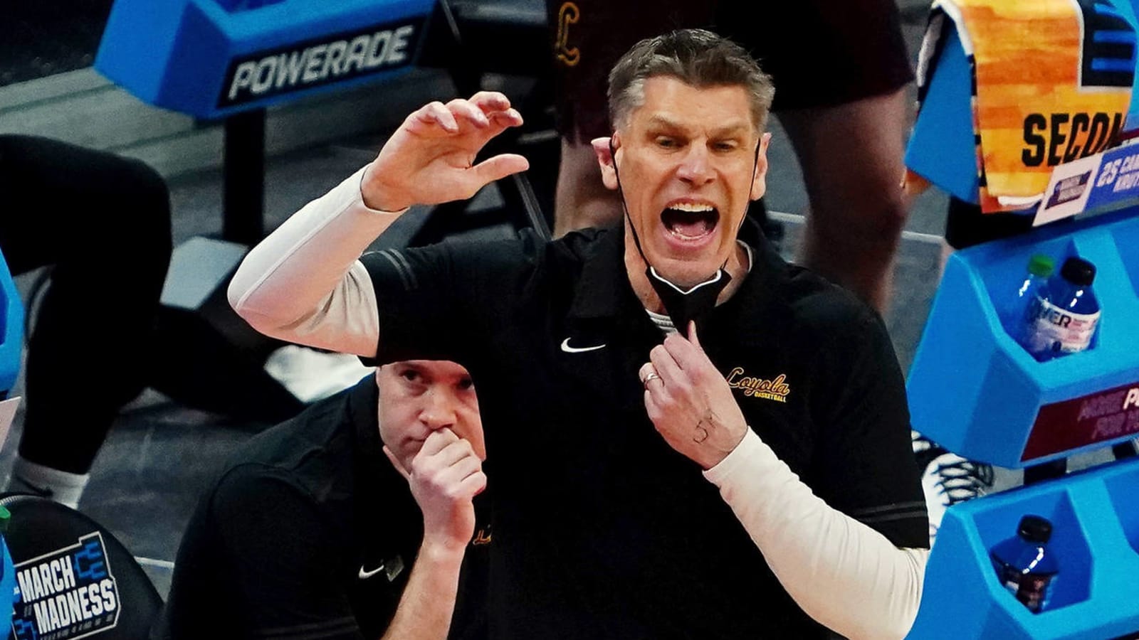 Porter Moser to be named head coach at Oklahoma