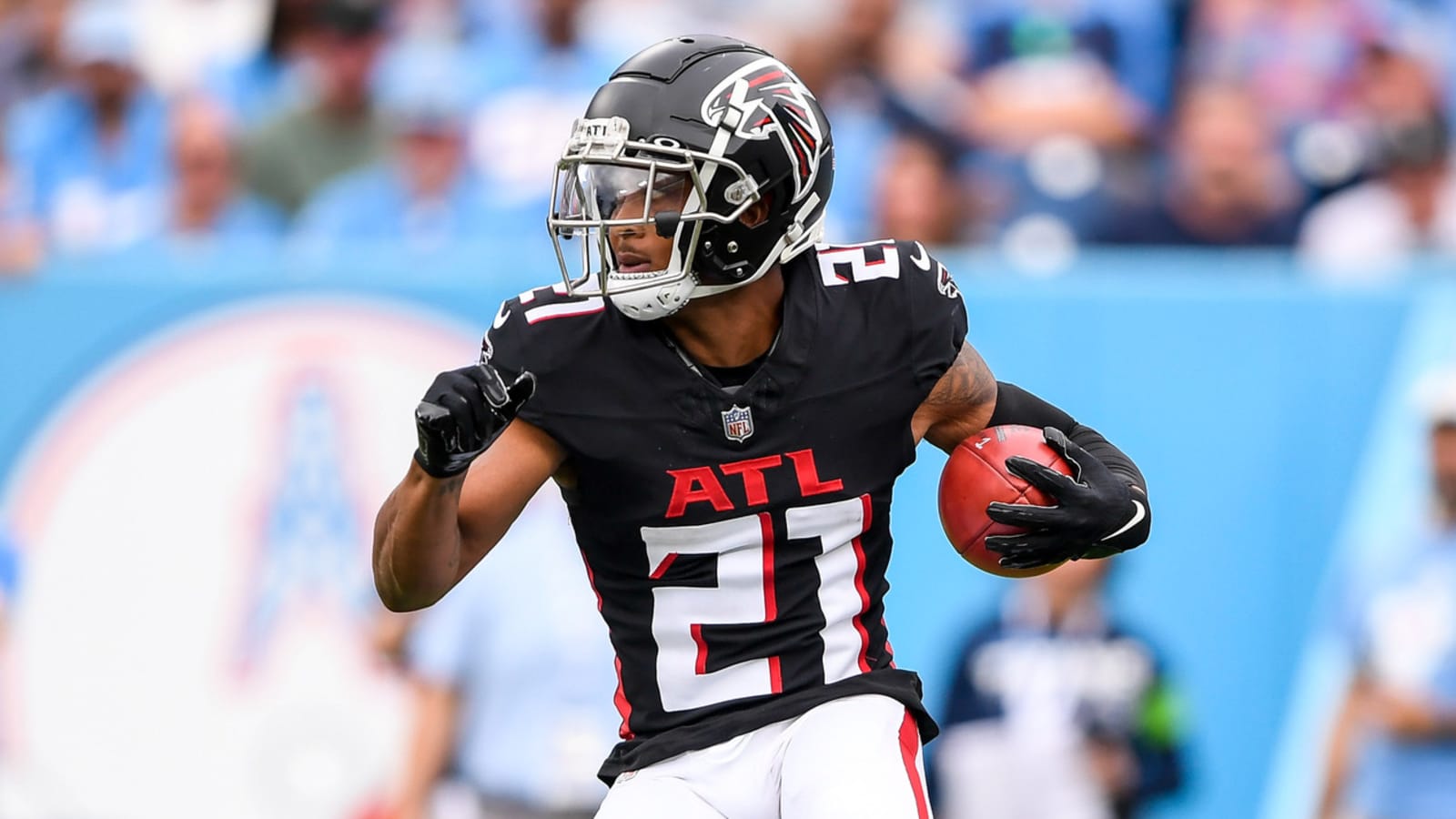 Falcons’ Mike Hughes lands starting CB spot