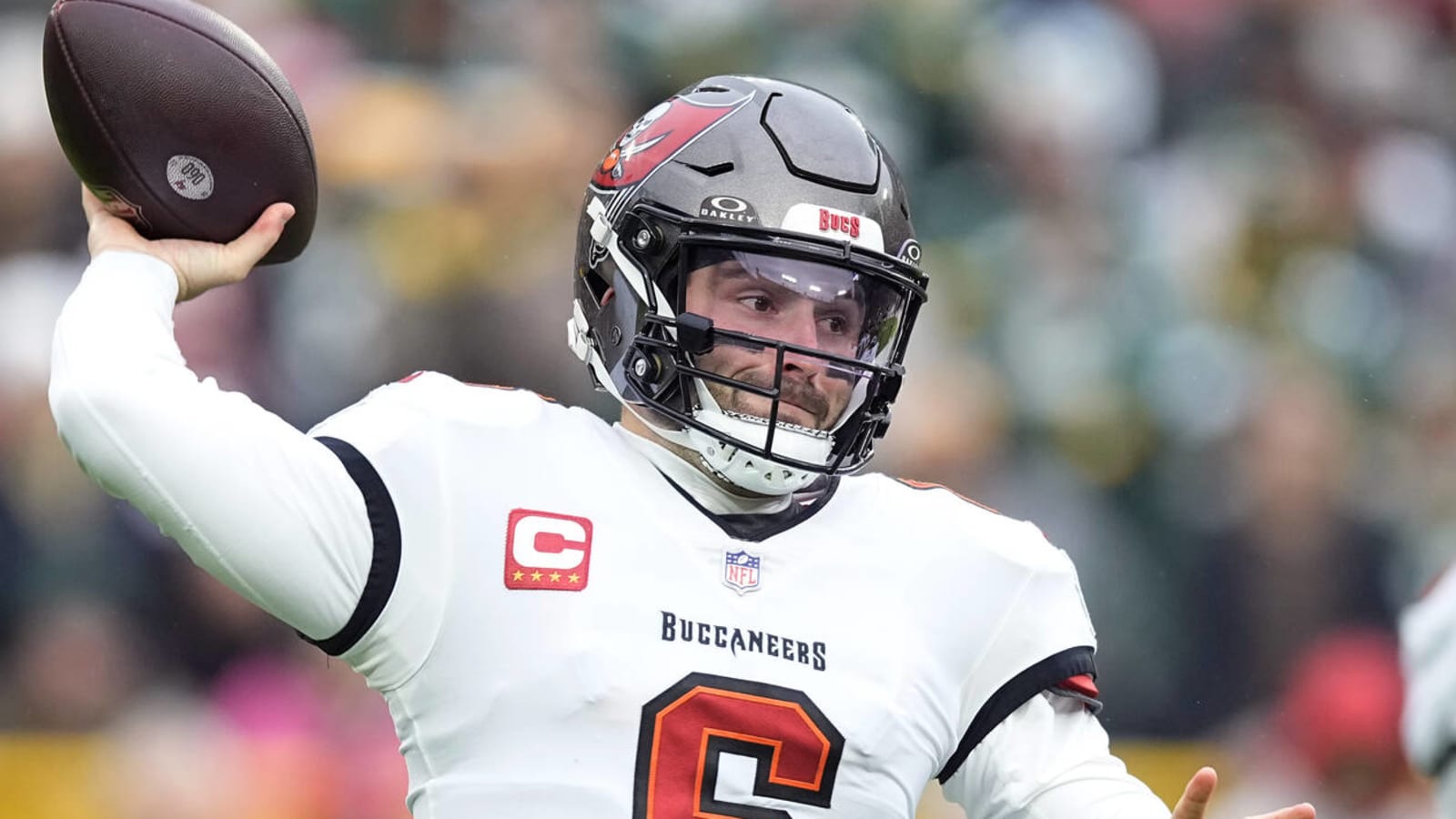 Why Buccaneers should consider re-signing QB Baker Mayfield