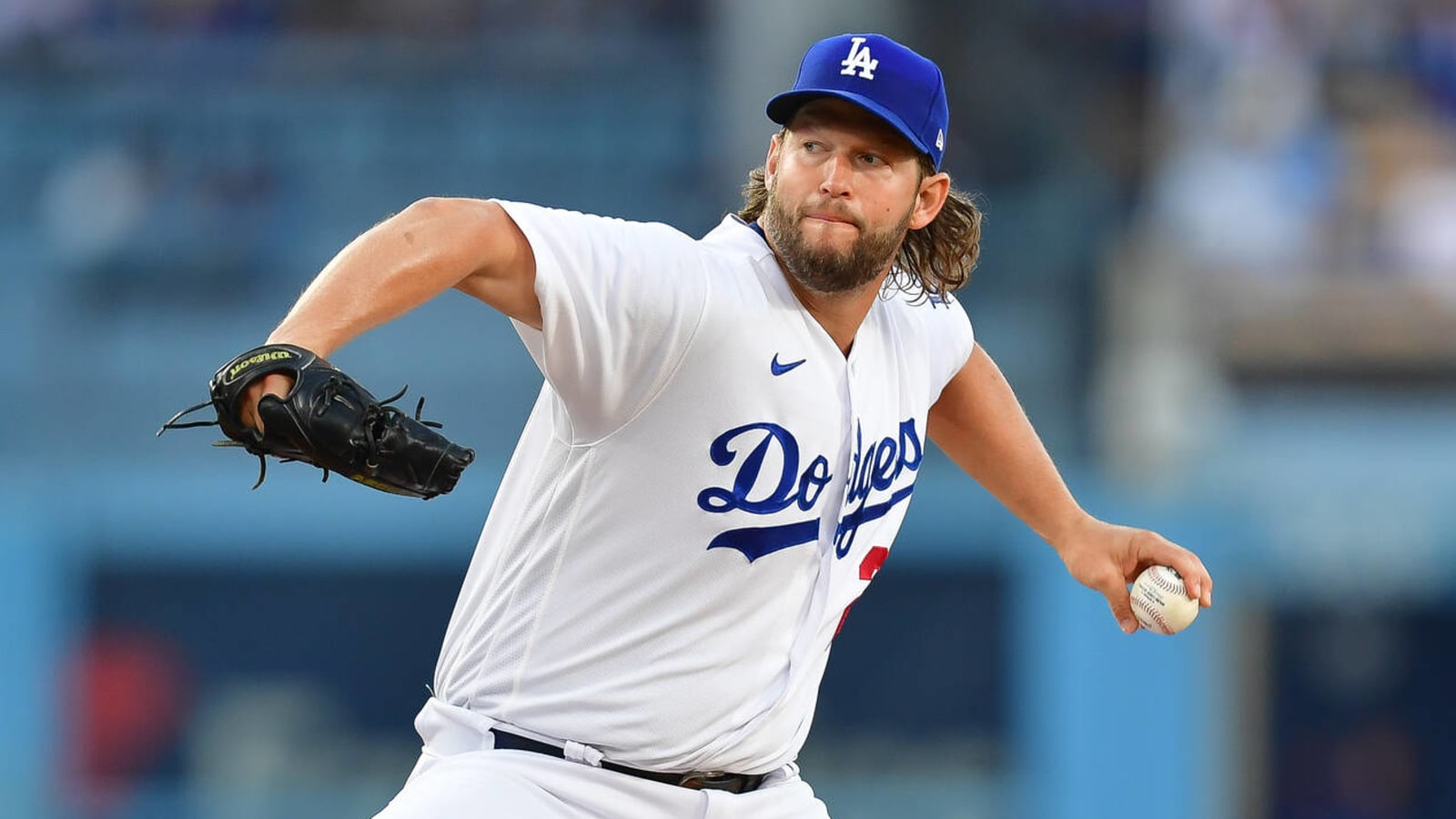 Kershaw drops hint about his future in surgery announcement | Yardbarker