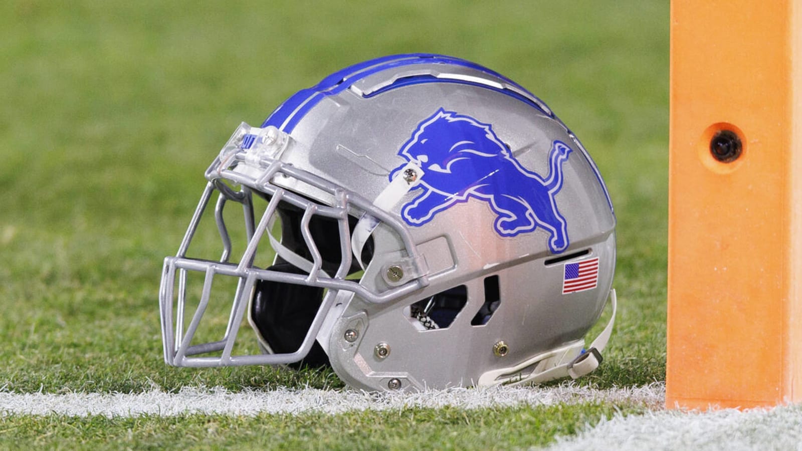 Twitter had some strong reactions to new Lions helmets