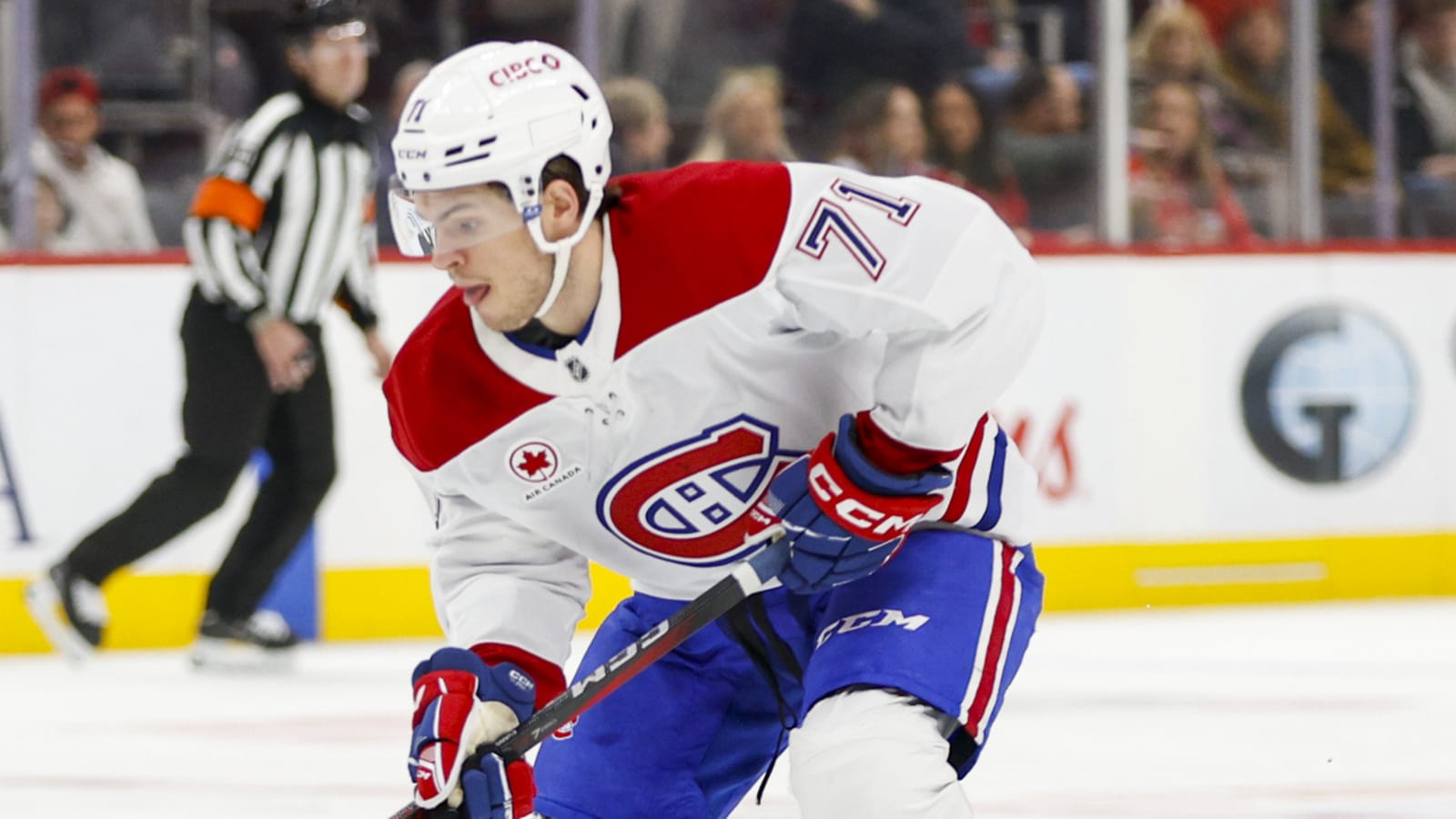 Insider reveals what it would take for Canadiens to trade Jake Evans