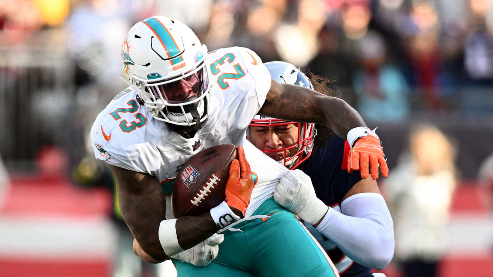 Dolphins take injury hit at RB after missing out on Taylor, Cook